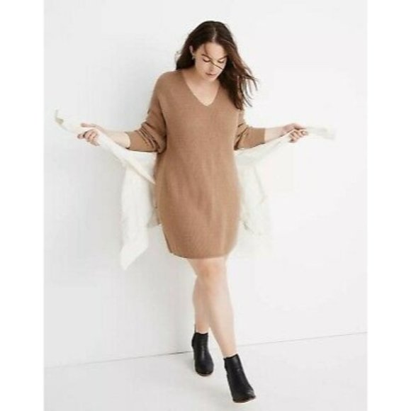 Madewell Relaxed Long Sleeve Sweater Dress Tan - Picture 1 of 5